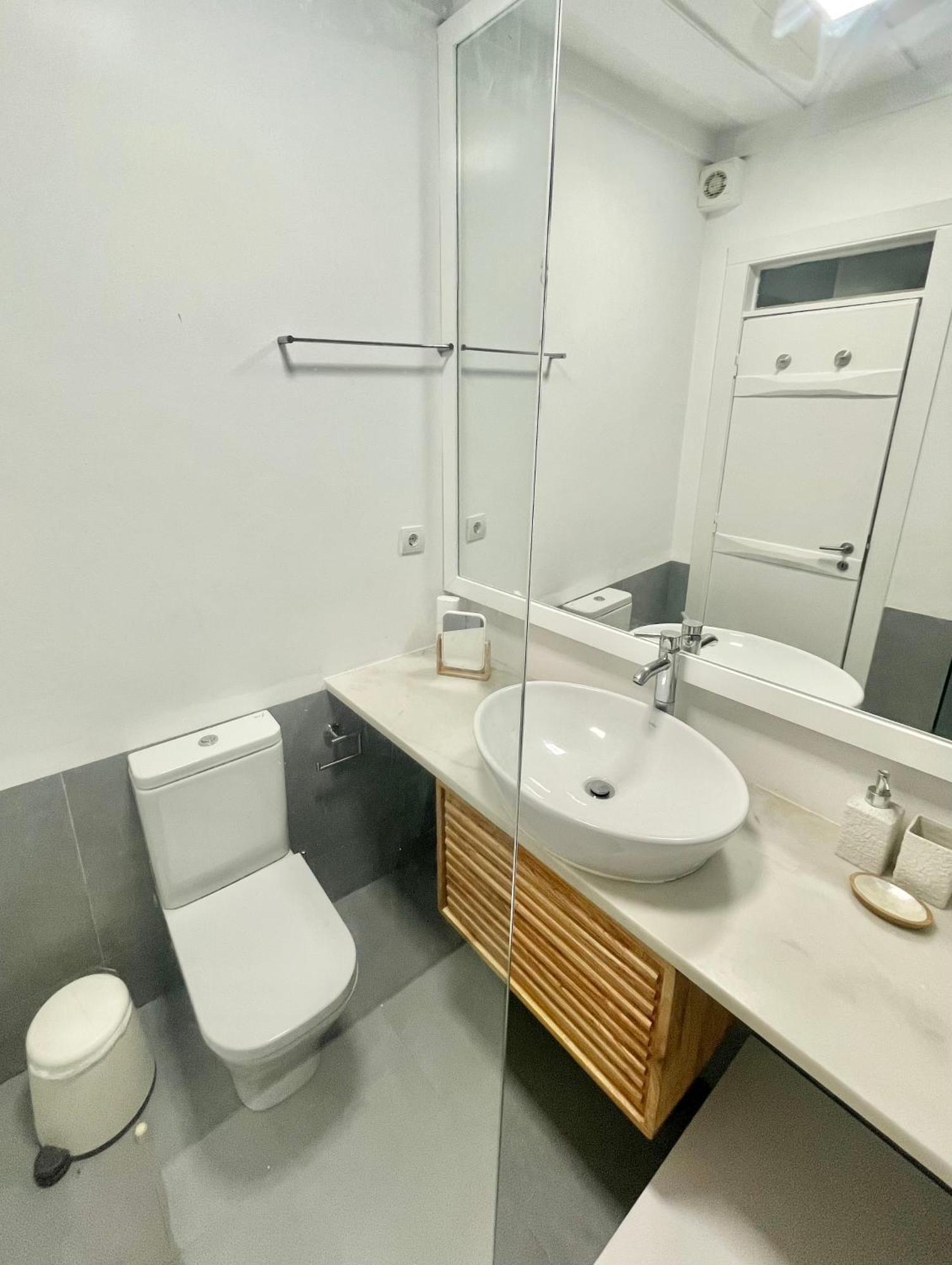 Carmo'S Wonder Apartment Lisbon Luaran gambar