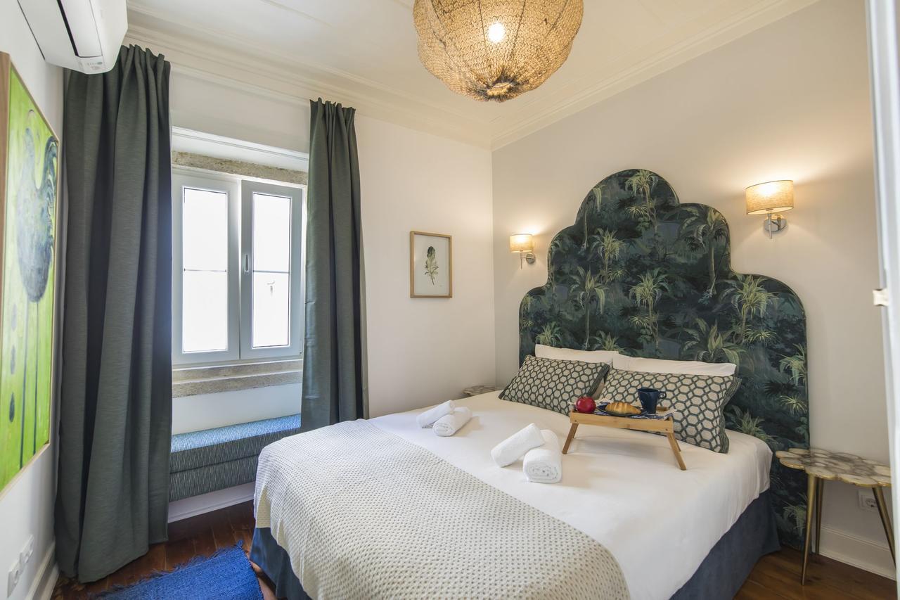 Carmo'S Wonder Apartment Lisbon Luaran gambar