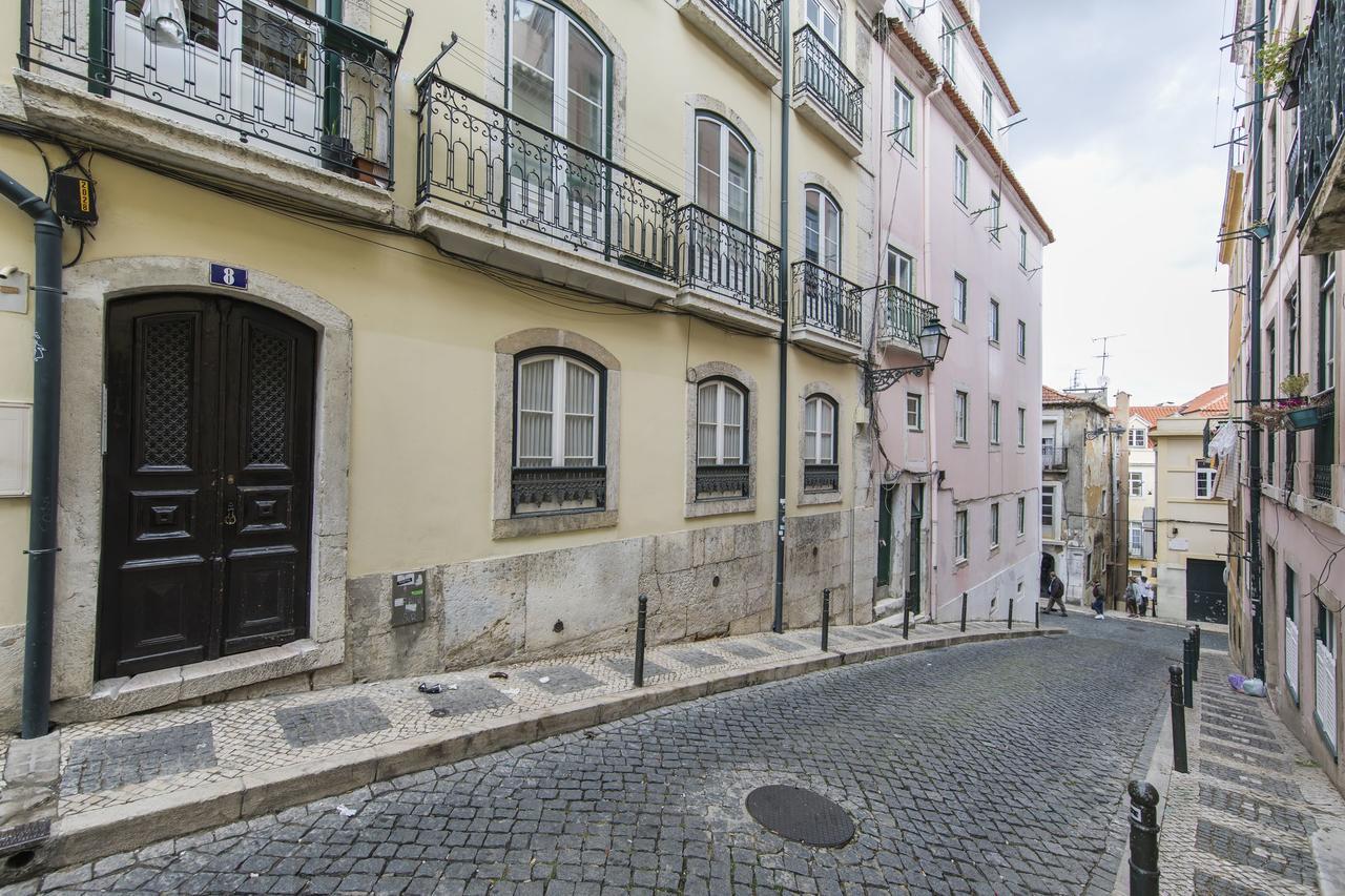 Carmo'S Wonder Apartment Lisbon Luaran gambar