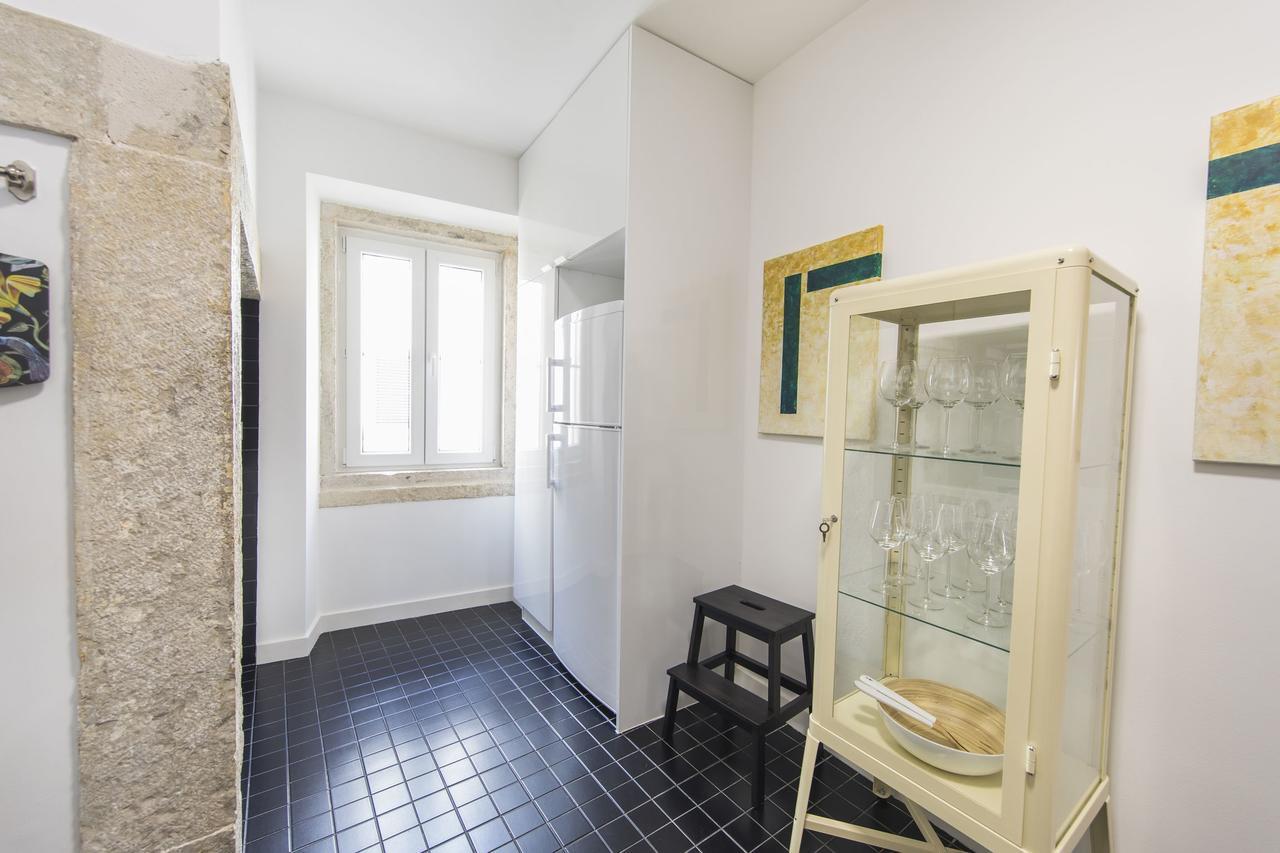 Carmo'S Wonder Apartment Lisbon Luaran gambar